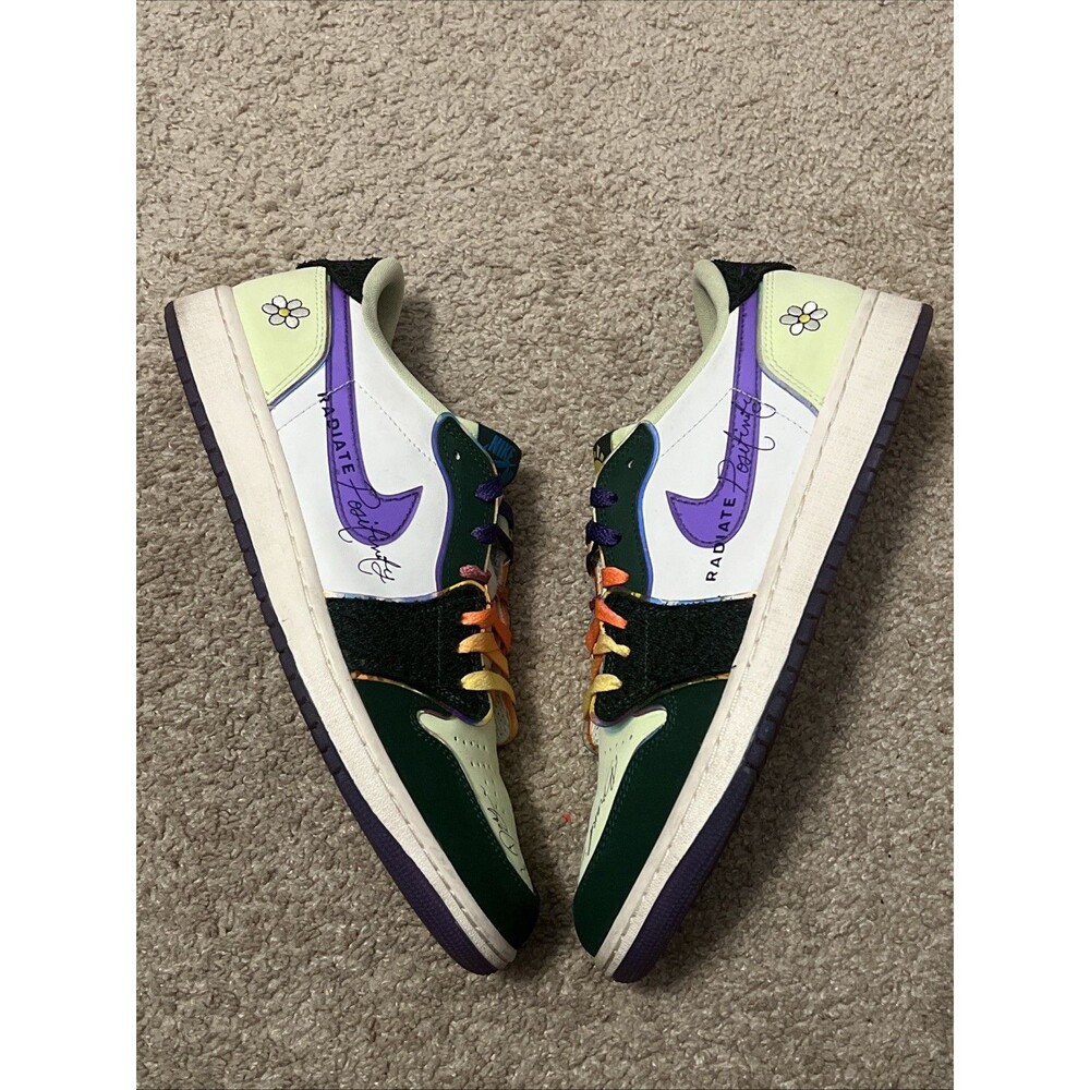Mens Size 10.5 Nike Air Jordan 1 Retro Low OG Doernbecher Used